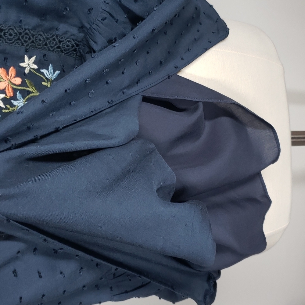 Miss Me Floral Embroidered Swiss Knot Camisole Boho Chic Cottagecore Coastal - Picture 7 of 9